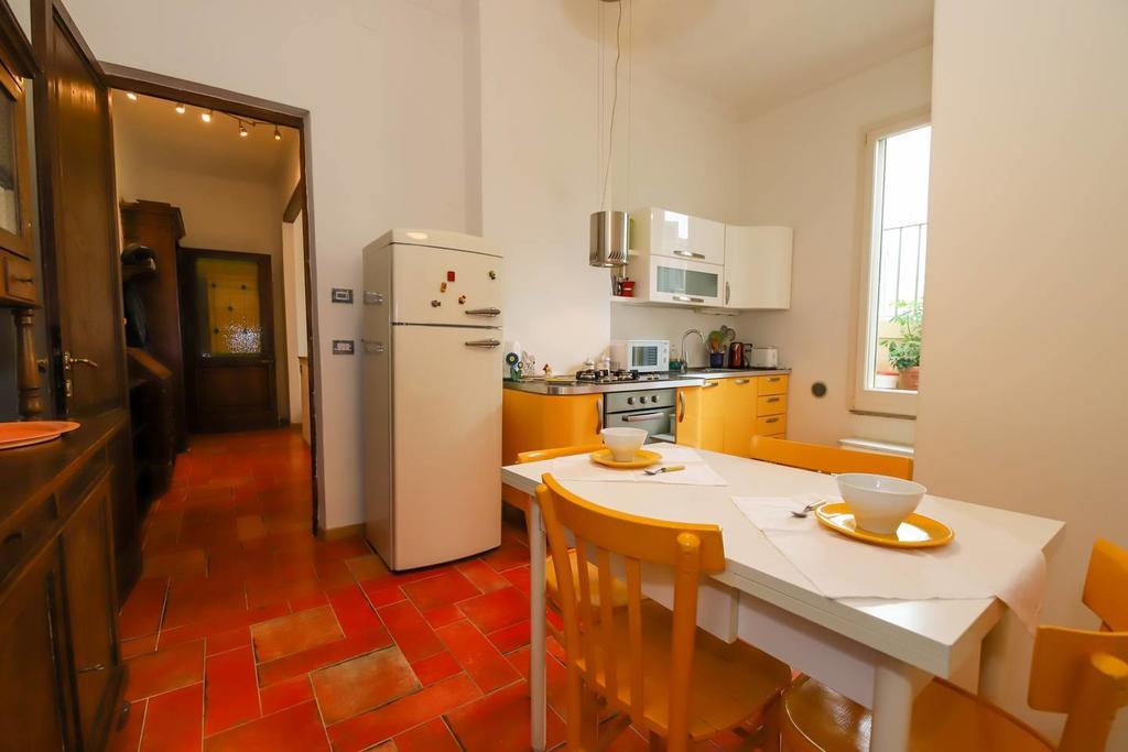 Altido Apt For 3 With Rooftop Balcony And Lovely Cityview Génova Exterior foto